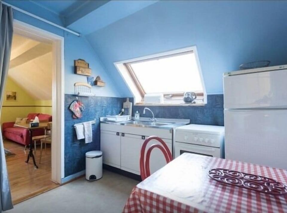 Comfort Apartment, Ensuite, Mountain View (3ème étage - Balcon) | Miscellaneous