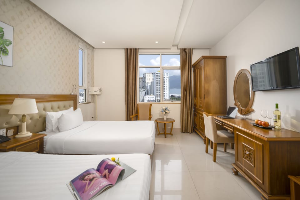 Premium bedding, minibar, in-room safe, desk