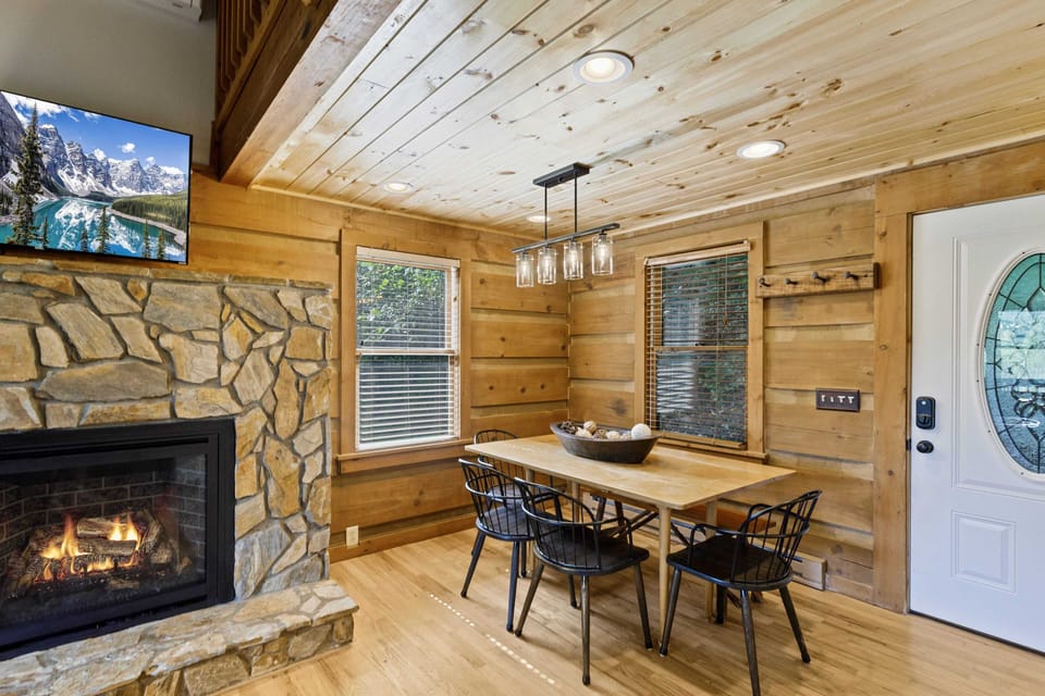 Dining Area Located off the Living Room