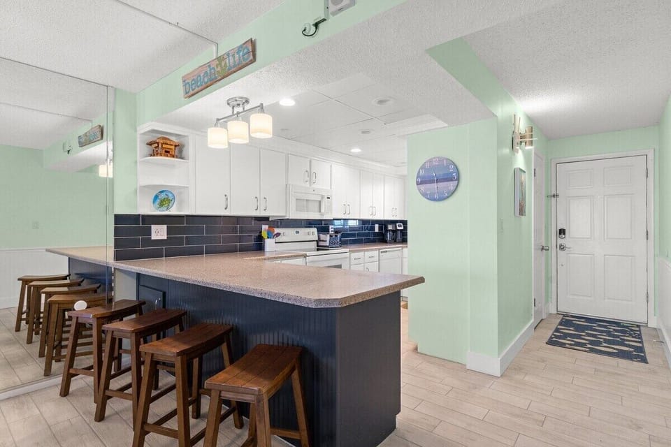 Eat In breakfast bar