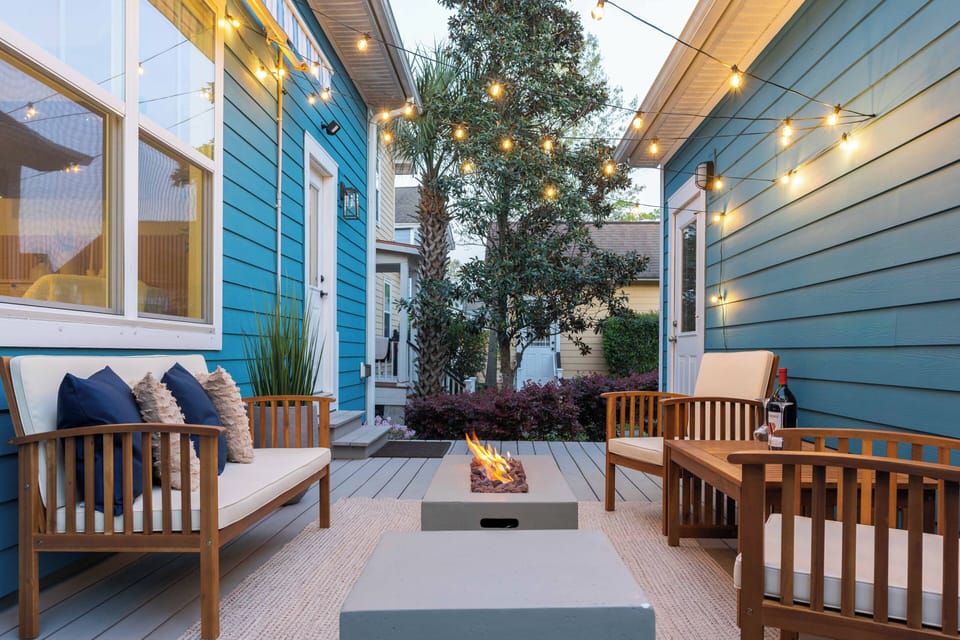 Outdoor firepit with patio seating