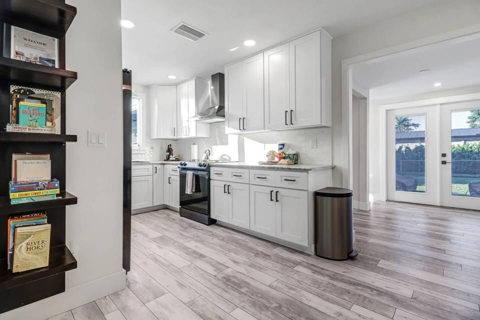 Our white and bright kitchen was designed with the consultation of a true “kitchen-ista”.