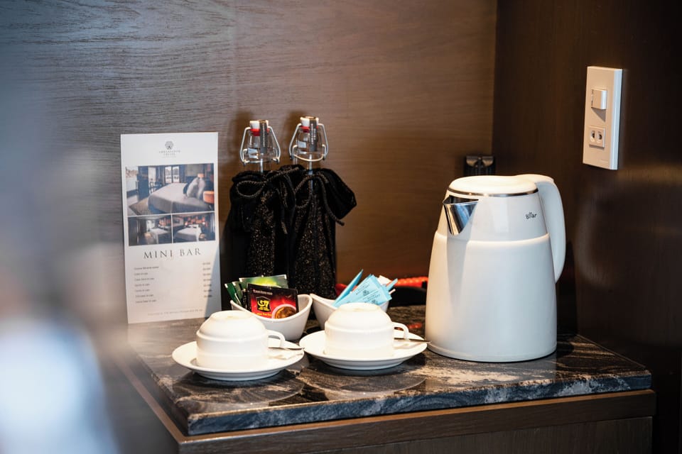 In-room safe, soundproofing, rollaway beds, bed sheets