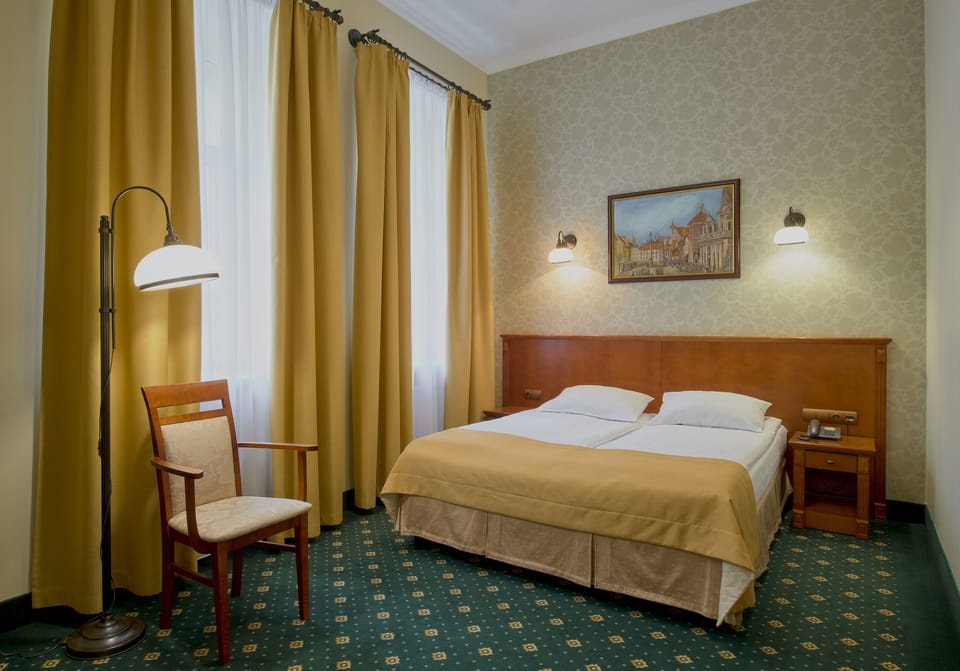 Standard Double Room | Desk, laptop workspace, free WiFi, bed sheets