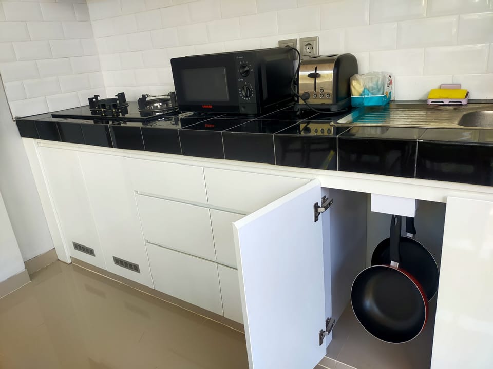 Shared fridge, microwave