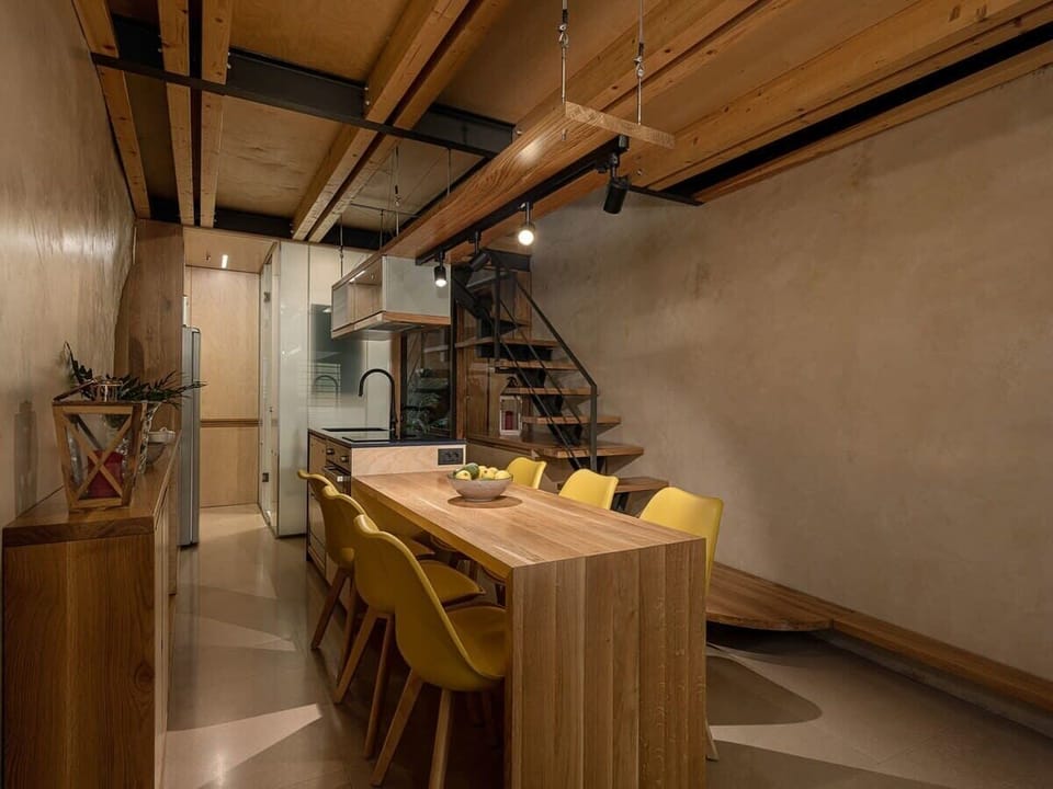 Cozy Dining Area with Warm Lighting