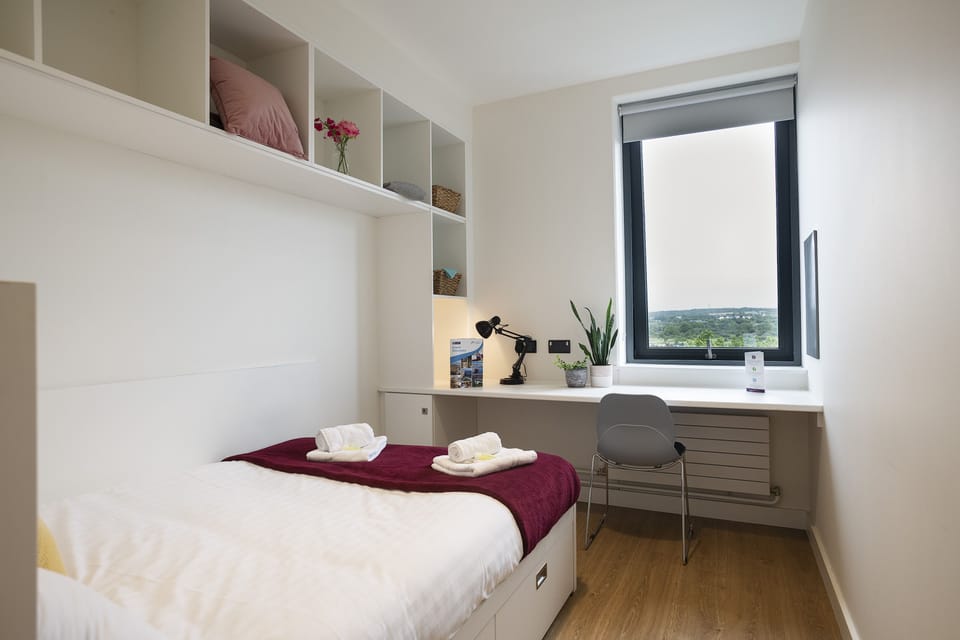 Goldcrest Village Double Room | Desk, laptop workspace, free WiFi, bed sheets