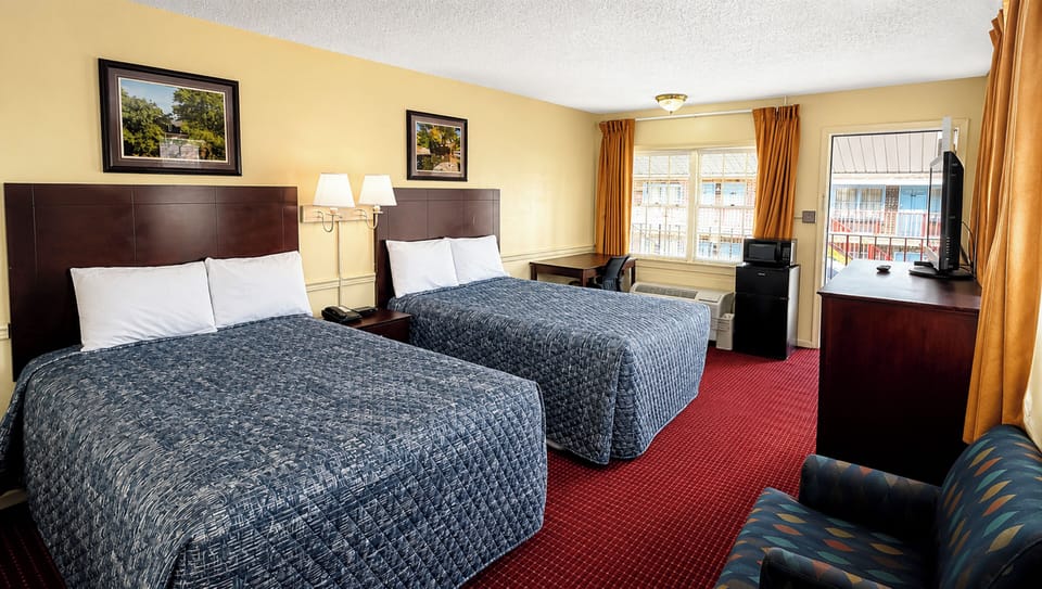 Room, 2 Double Beds, Non Smoking, Refrigerator & Microwave | In-room safe, laptop workspace, iron/ironing board, free WiFi