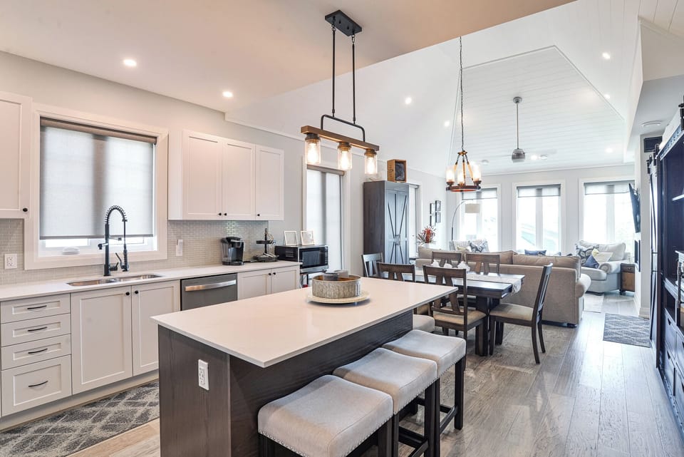 Dragonfly Kitchen-Dining