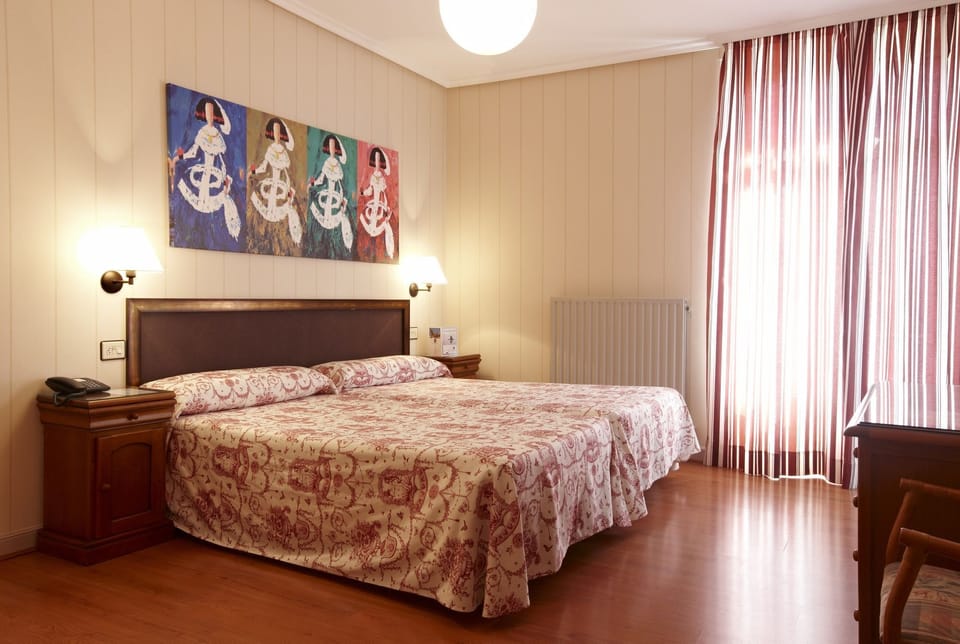 In-room safe, desk, blackout drapes, free WiFi