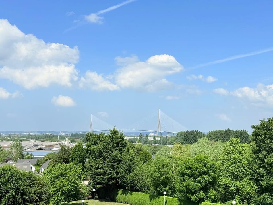 Double Room, Normandy Bridge view | Desk, blackout drapes, WiFi (free), individually furnished
