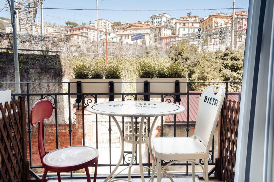 Romantic Studio Suite, Sauna | Down comforters, minibar (some free items), in-room safe