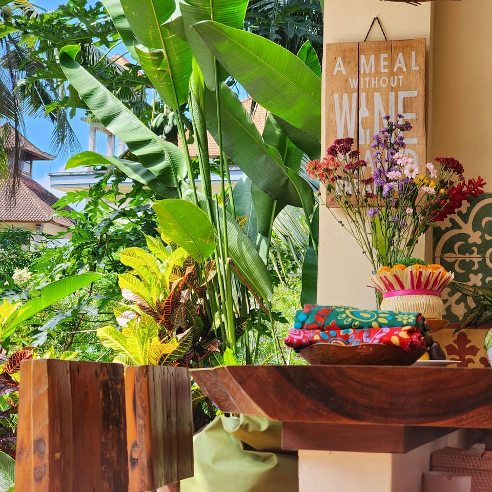 Deluxe Villa, 3 Bedrooms, Private Pool, Garden View | Private kitchen | Highchair