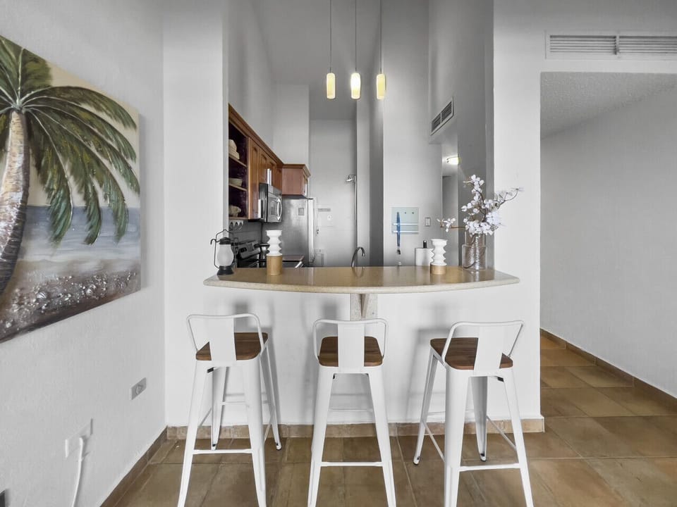 Functional and stylish counter space