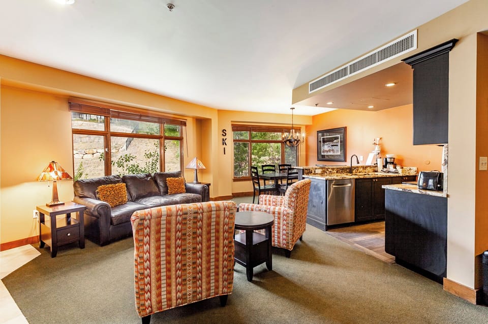 Living Area with Sleeper Sofa & Murphy Bed
