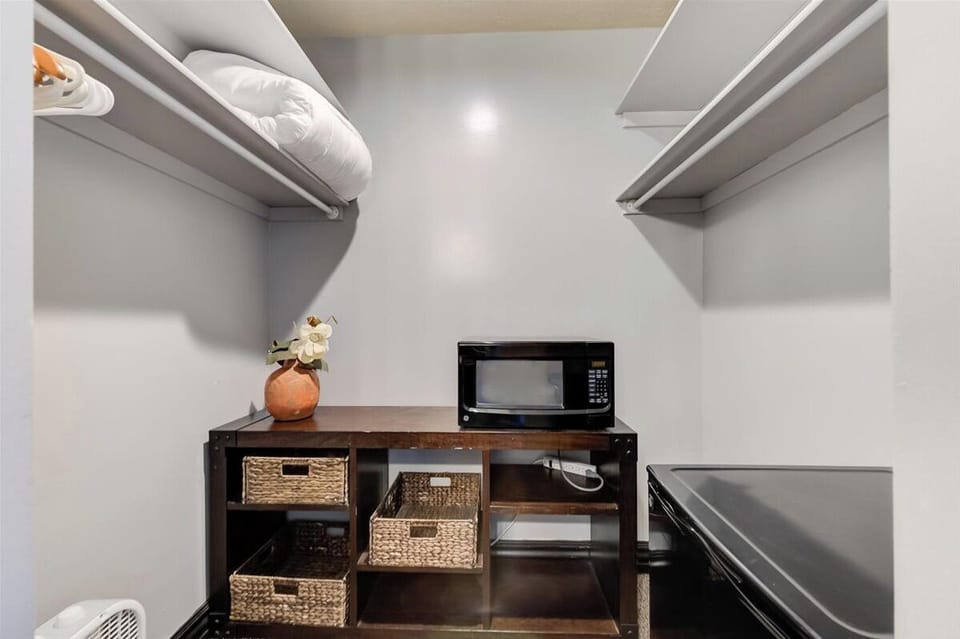 Mini Fridge & Microwave