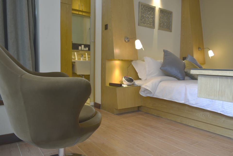 Standard Double or Twin Room, City View | Premium bedding, pillowtop beds, minibar, in-room safe