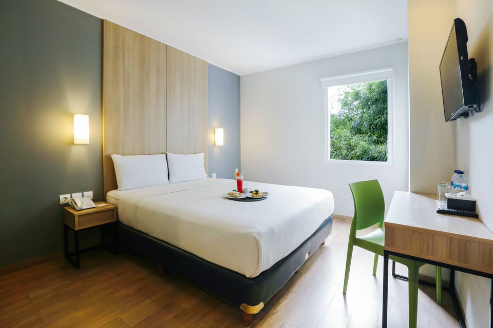 Superior Room | In-room safe, desk, laptop workspace, rollaway beds