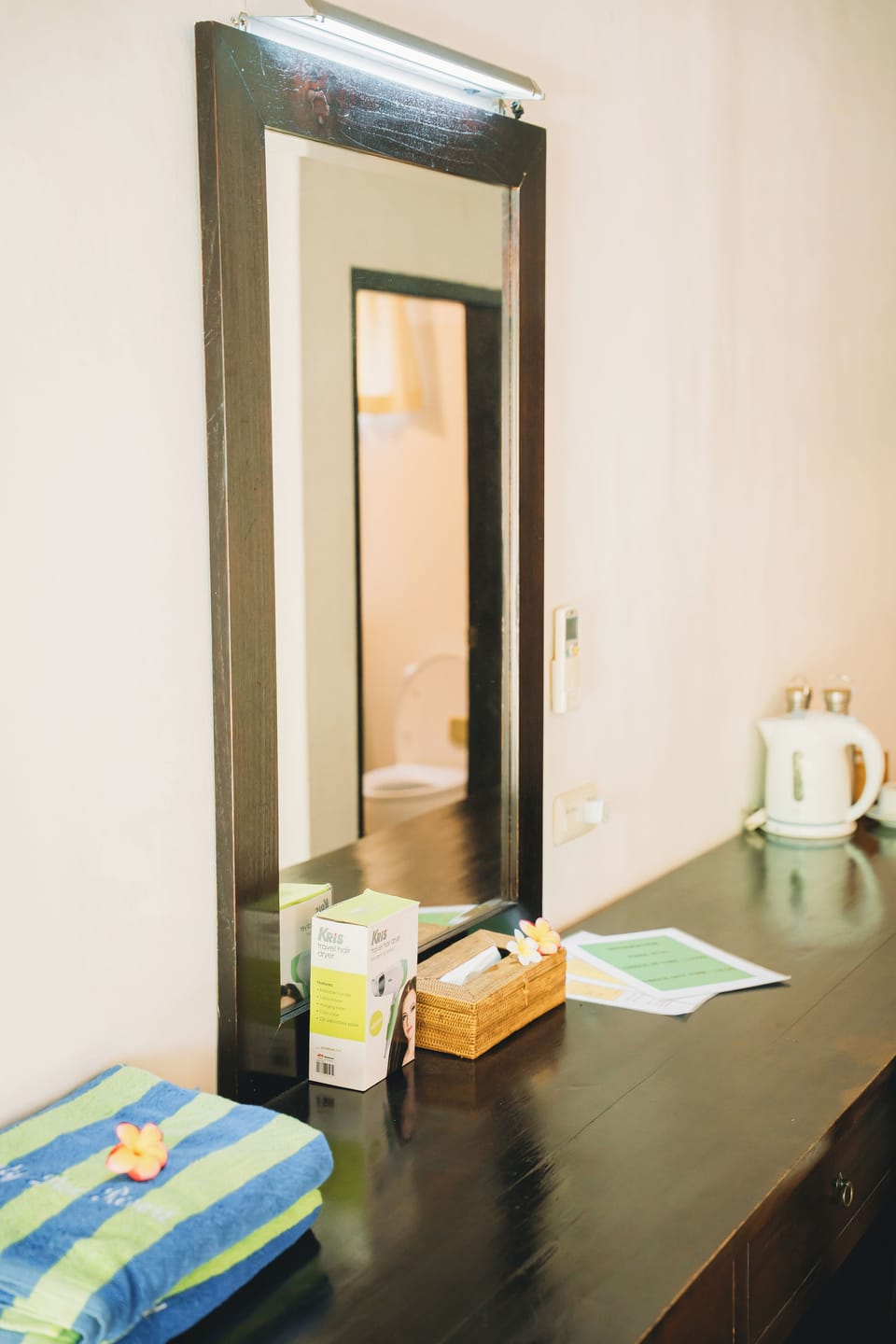 Standard Garden Cottage (Double Bed) | Minibar, in-room safe, individually decorated, desk