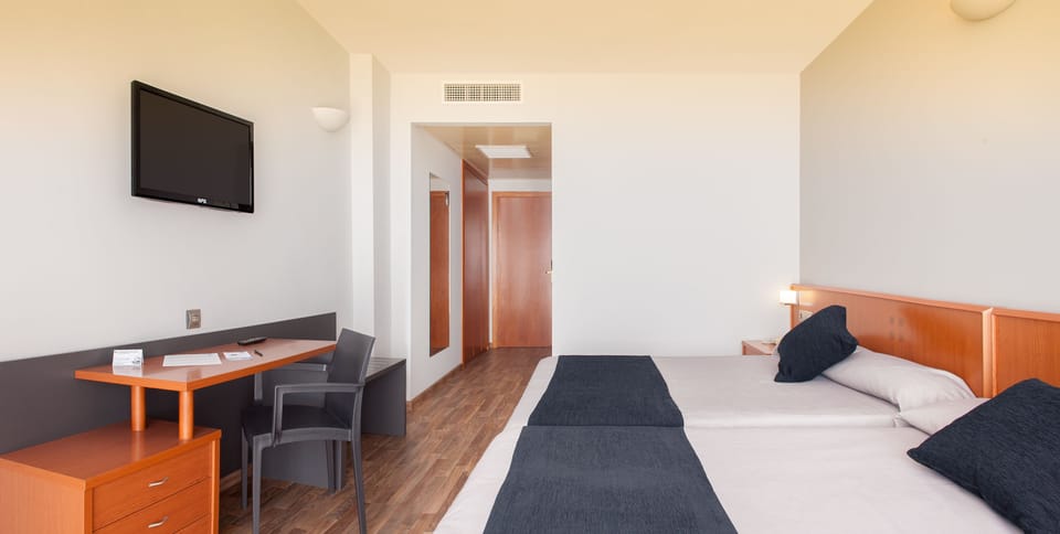 Minibar, in-room safe, desk, blackout drapes