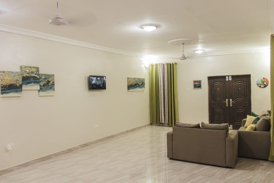 Business Suite | Reception