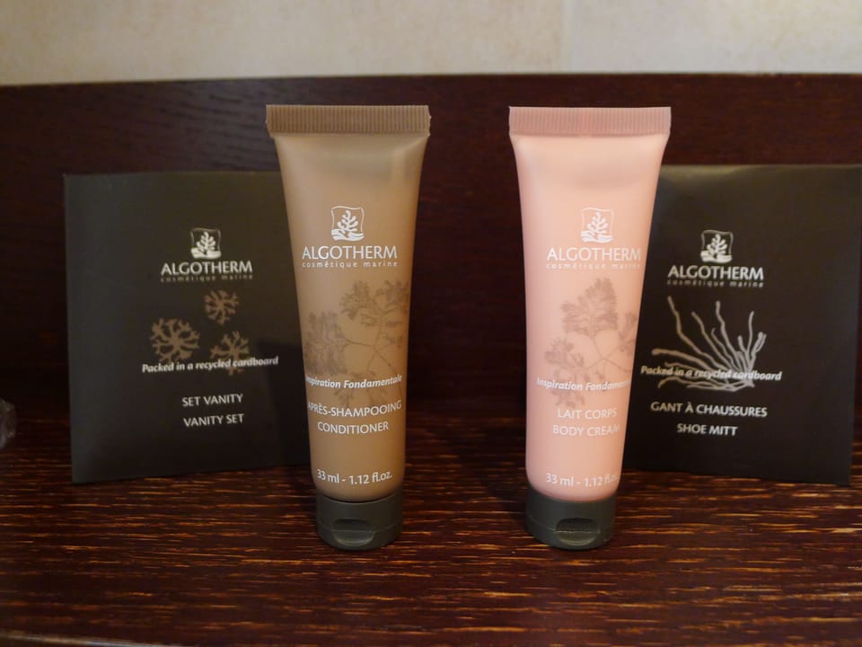 Single Room | Bathroom | Free toiletries, hair dryer, towels