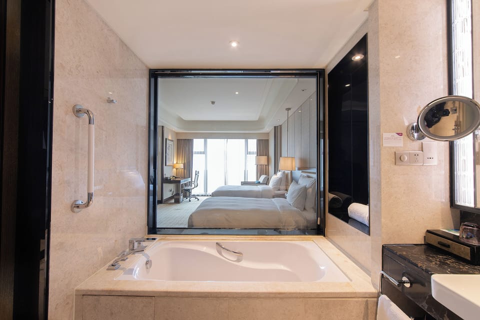 Classic Twin Room | Bathroom | Separate tub and shower, deep soaking tub, rainfall showerhead