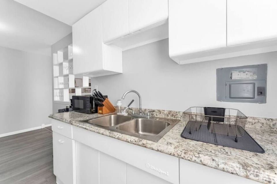 Feel free to cook your favorite meals in this tidy and spotless kitchen