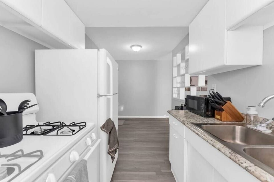 Feel free to cook your favorite meals in this tidy and spotless kitchen