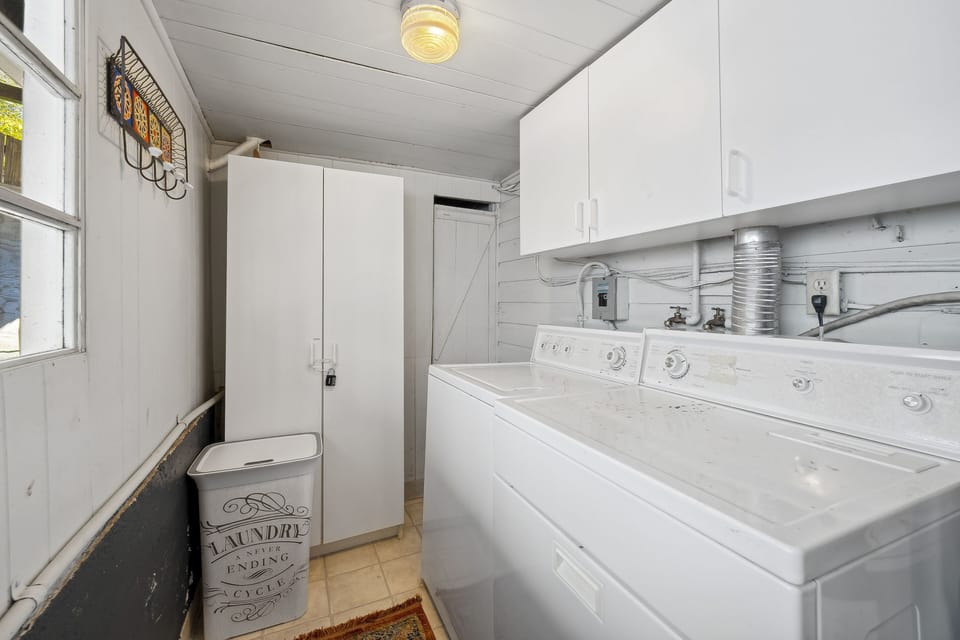 The laundry room includes a washer and dryer...but sho does laundry while on vacation?