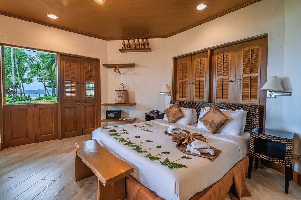 Superior - Beachfront View with Balcony | Premium bedding, minibar, in-room safe, desk