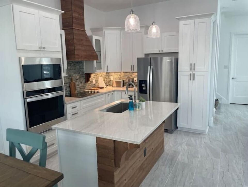 Prepare a nice meal in this great kitchen.