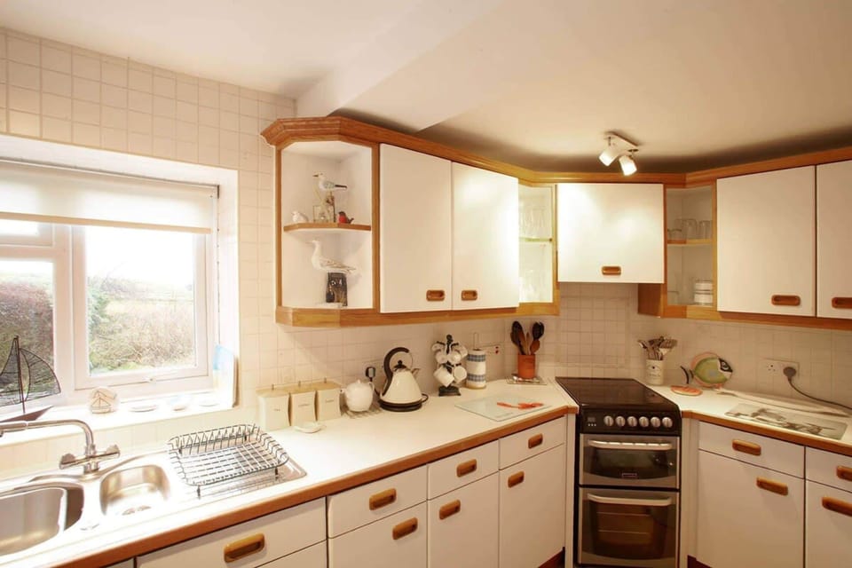 House | 3 bedrooms, high-speed internet