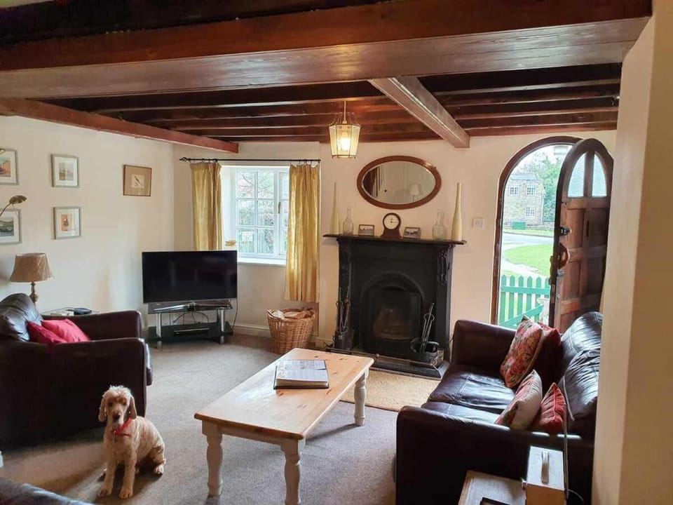 House | 4 bedrooms, Internet