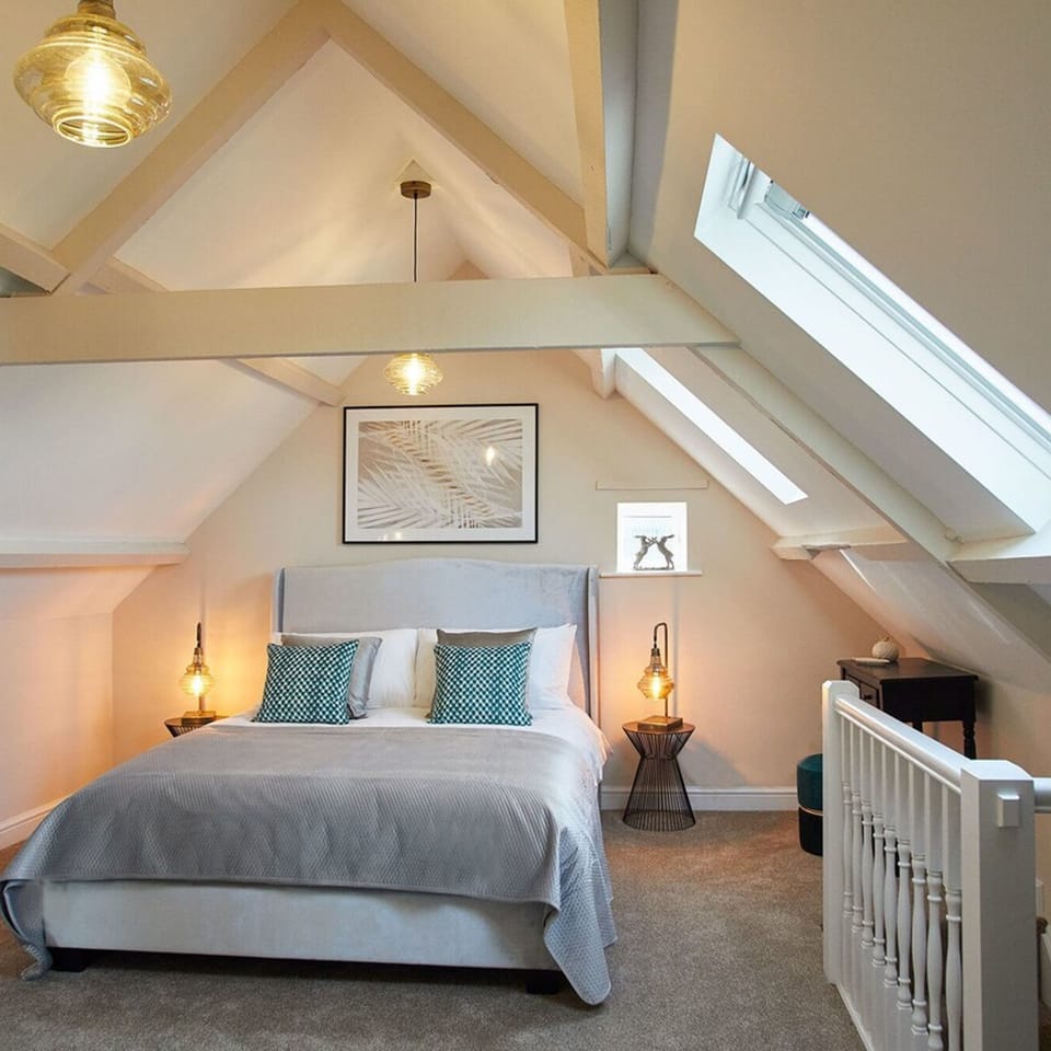 Host Stay Middle Farmhouse House in England