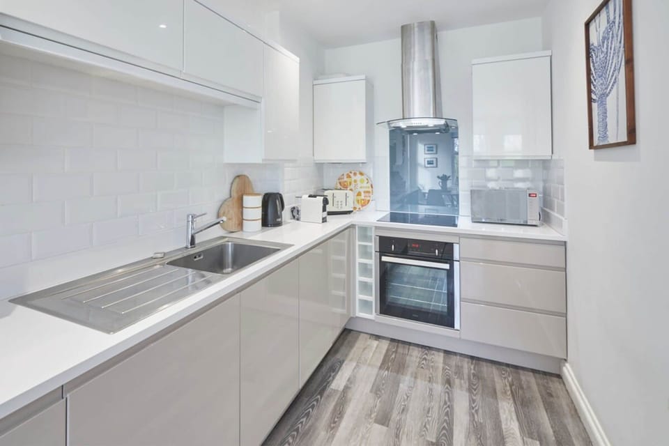 House | 2 bedrooms, desk, soundproofing