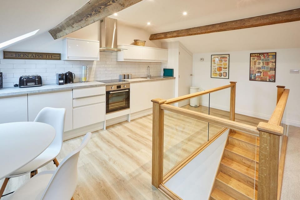 House | Private kitchen | Electric kettle, toaster