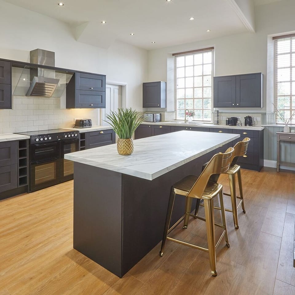 House | 5 bedrooms, Internet