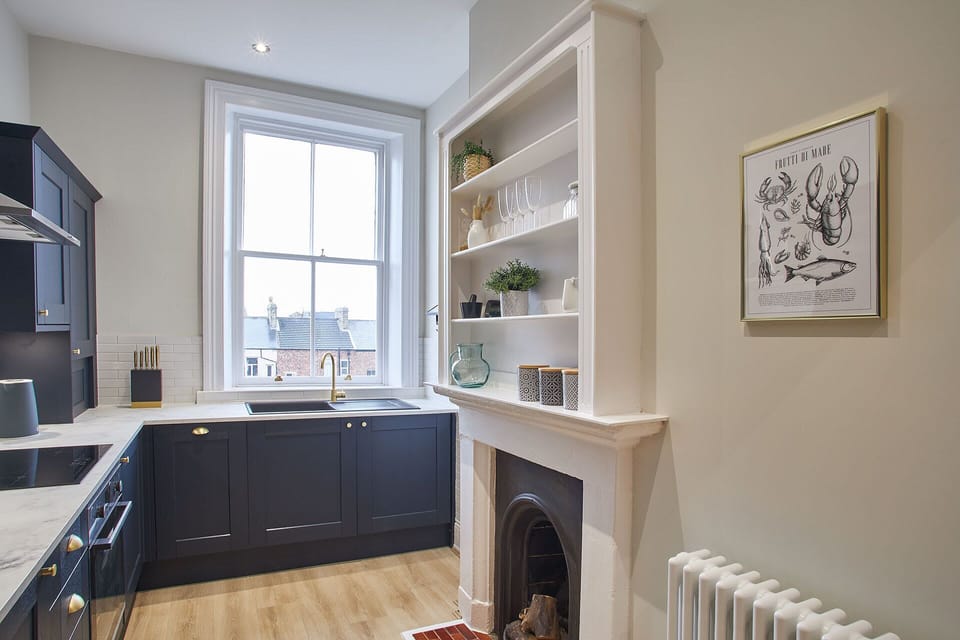 House | 2 bedrooms, desk, Internet
