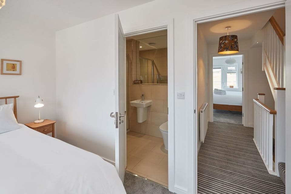 House | 4 bedrooms, Internet