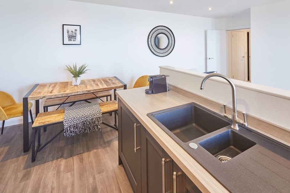 House | 3 bedrooms, desk, high-speed internet