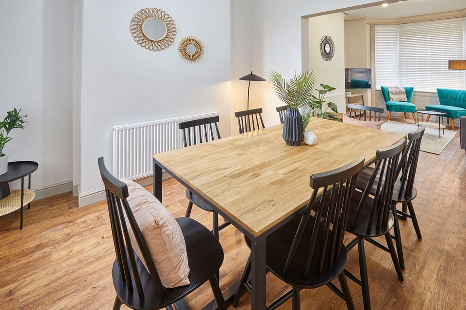 House | 4 bedrooms, Internet