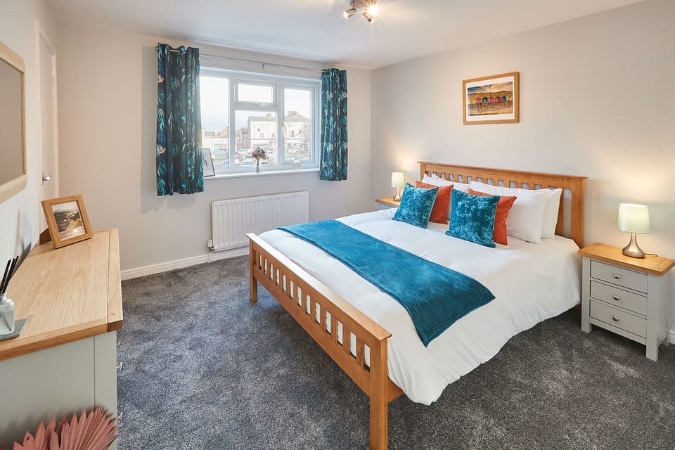 Host Stay Station Cottage House in Saltburn-by-the-Sea