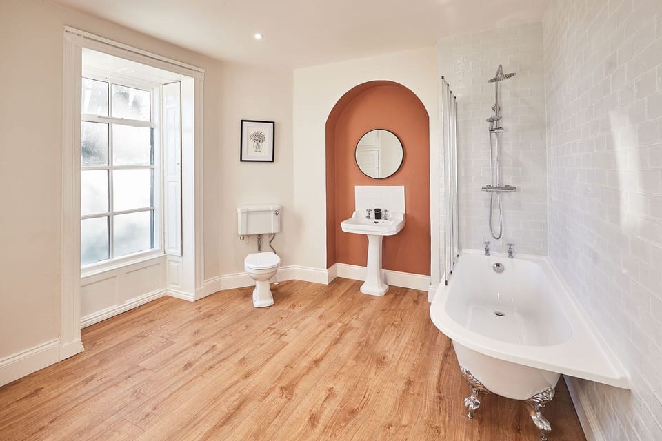 Host Stay Silton Hall House in England