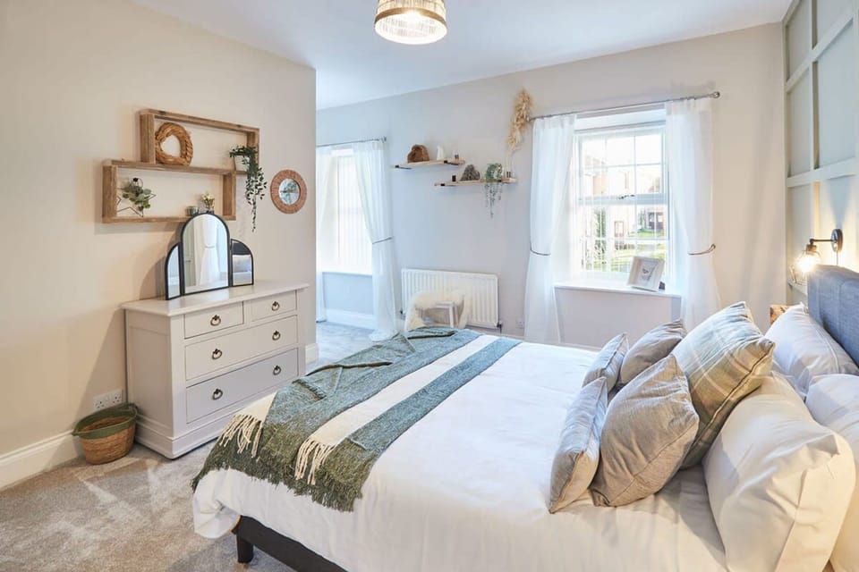Host Stay Sion Hall Cottage House in Alnwick