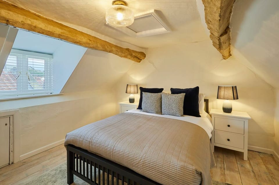 Host Stay Cragg Cottage House in England