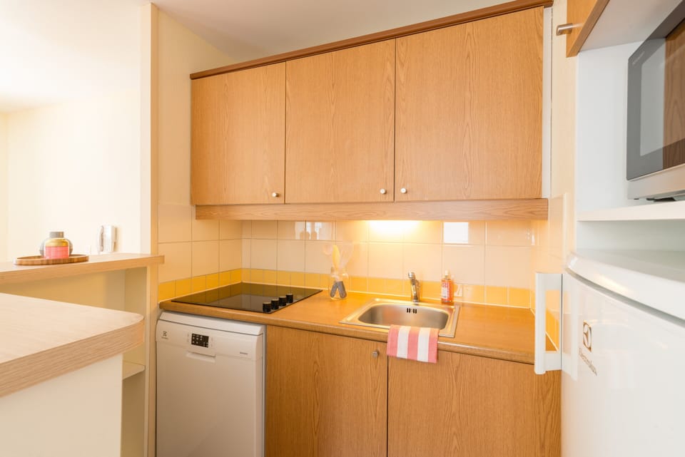 Private kitchenette
