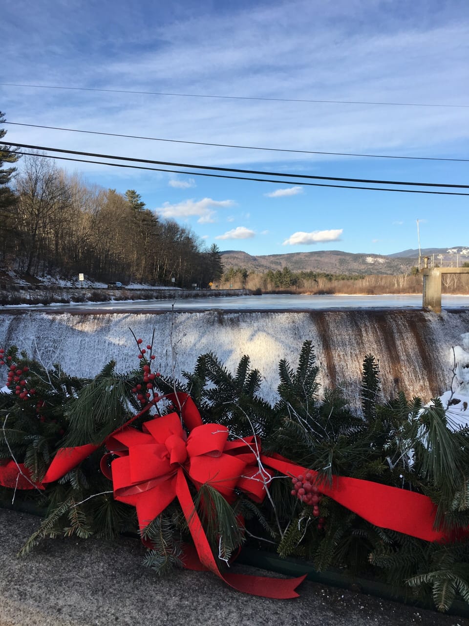 Campton dam in winter