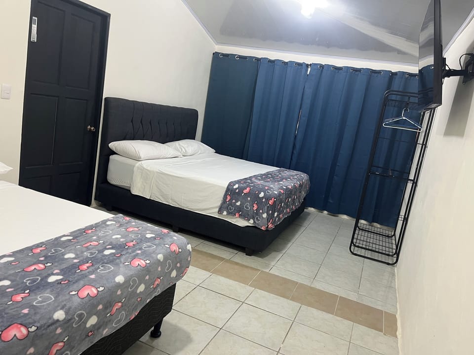 Family Studio, 1 Bedroom, Mountain View | Hypo-allergenic bedding, down comforters, in-room safe, soundproofing