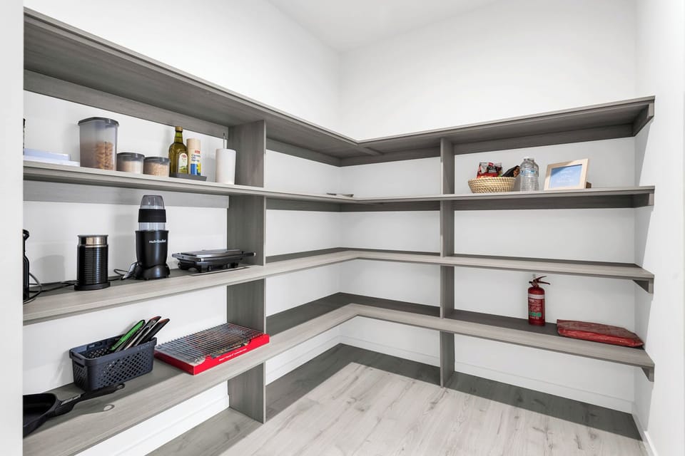 Pantry to store your food